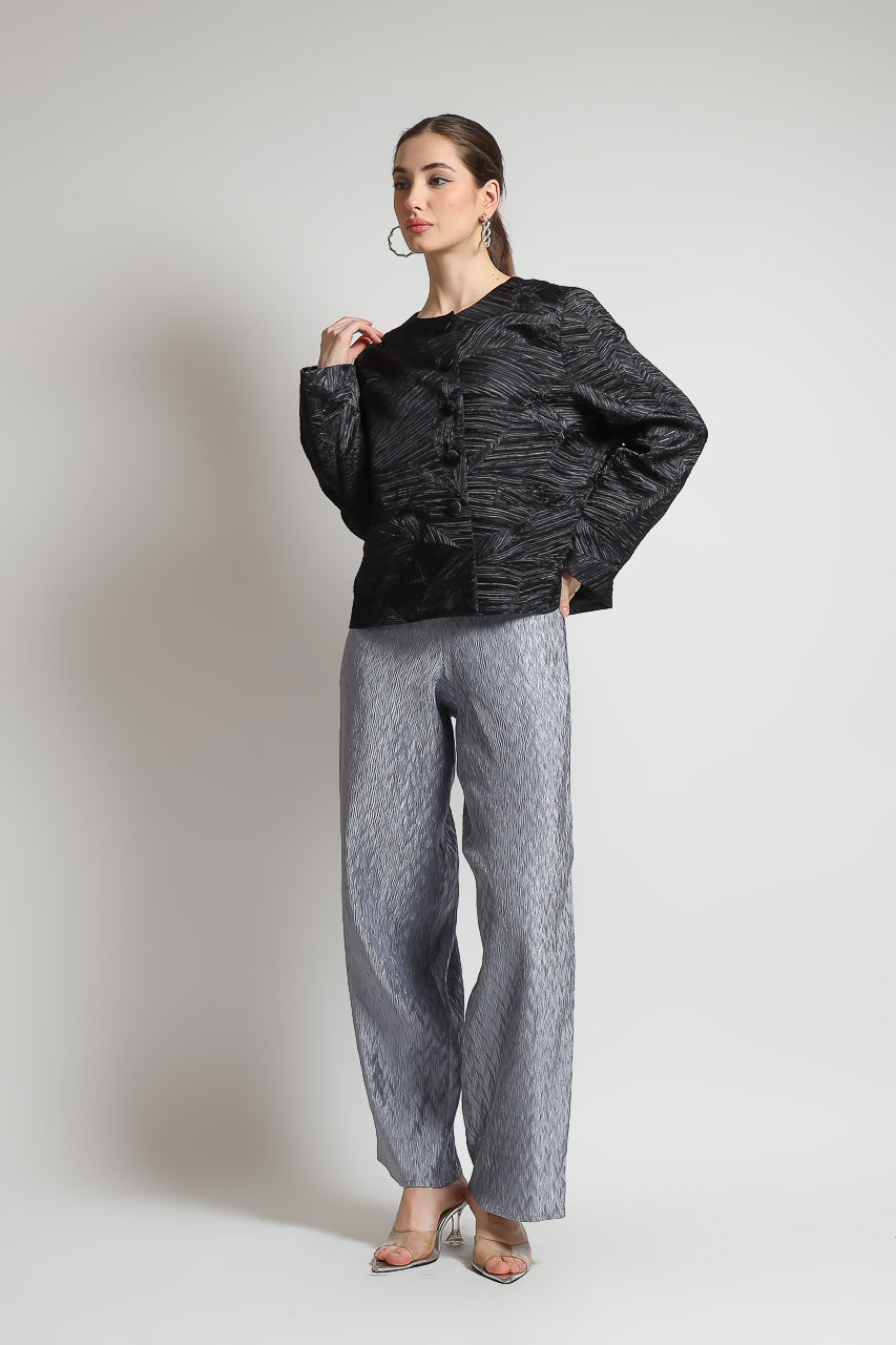 Bloom et Champs Embossed Pleats Skirt/Blazer Pleats in Black