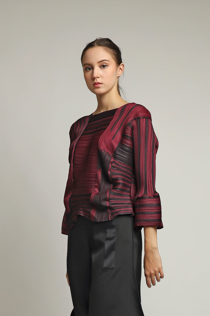 Bloom et Champs Maroon Pleats Top