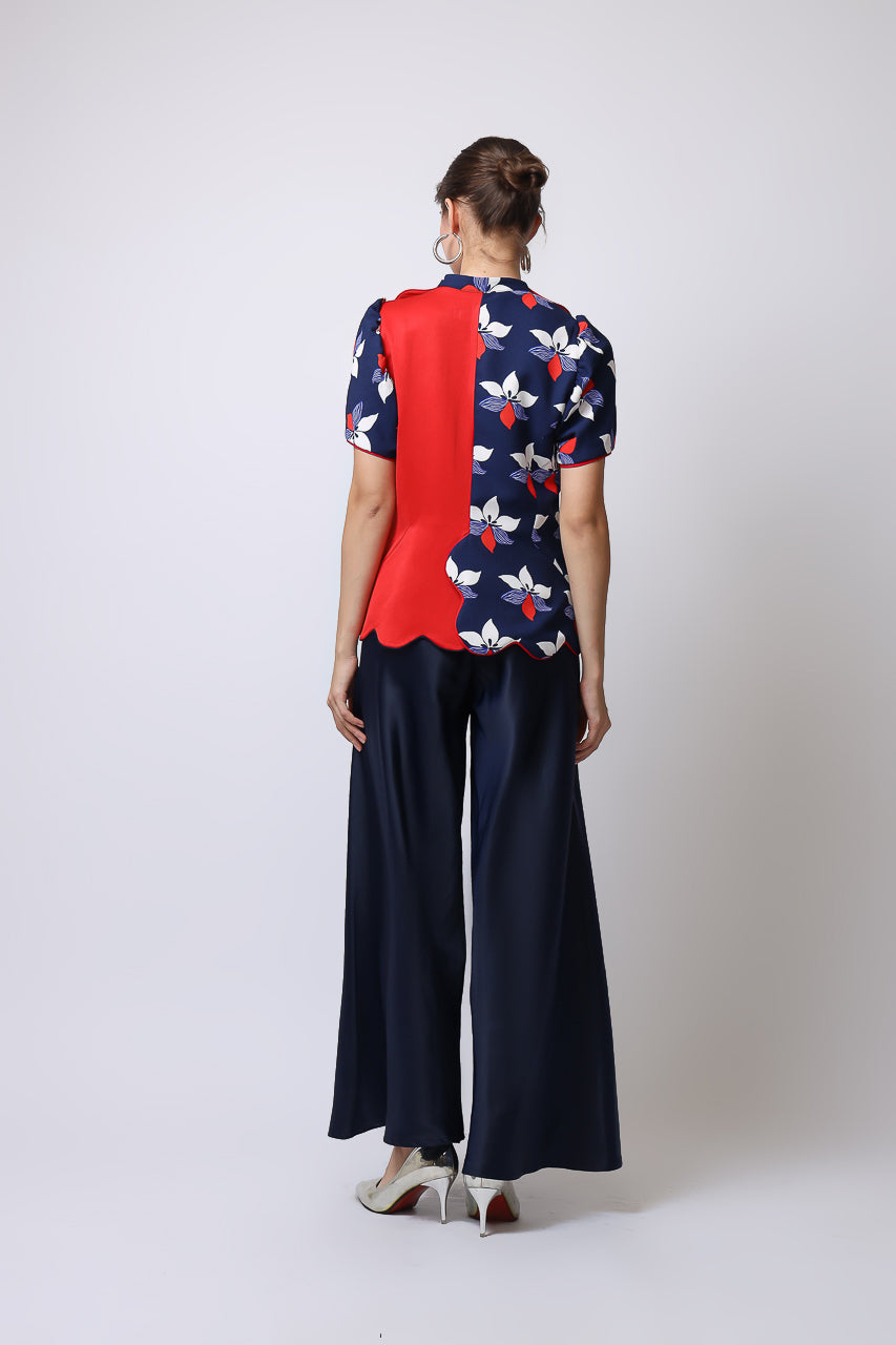Bloom et Champs Sakura Scalloped Blouse/ Flare Saten Pants in Navy
