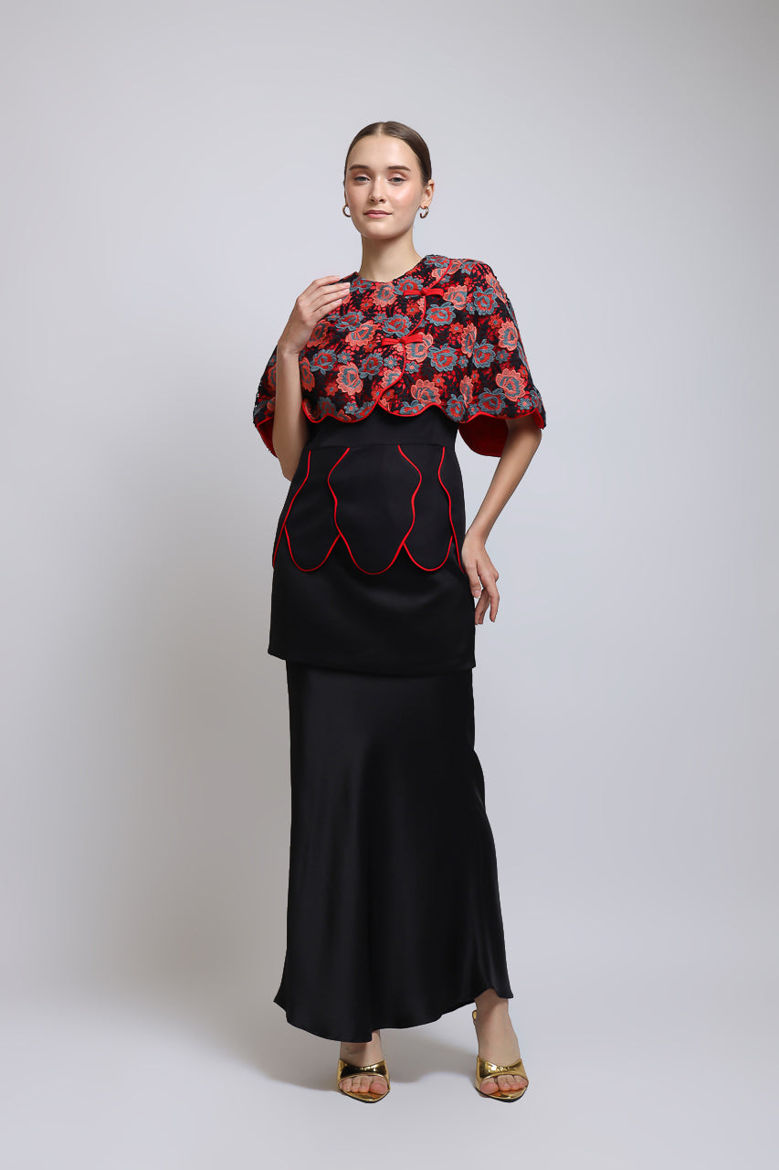 Bloom et Champs Ivana Blouse/Double Obi Skirt in Black