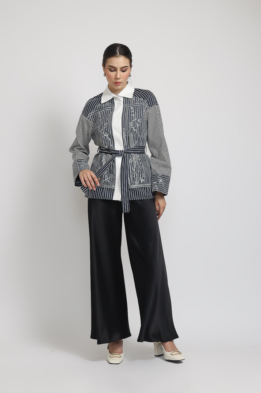 Bloom et Champs Kemeja Tulle Abu Salur