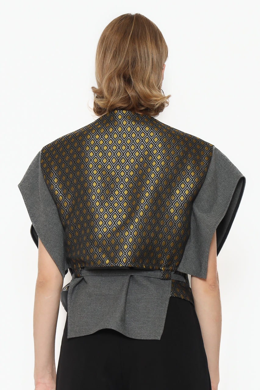 Bloom et Champs Batwing Top in Gold