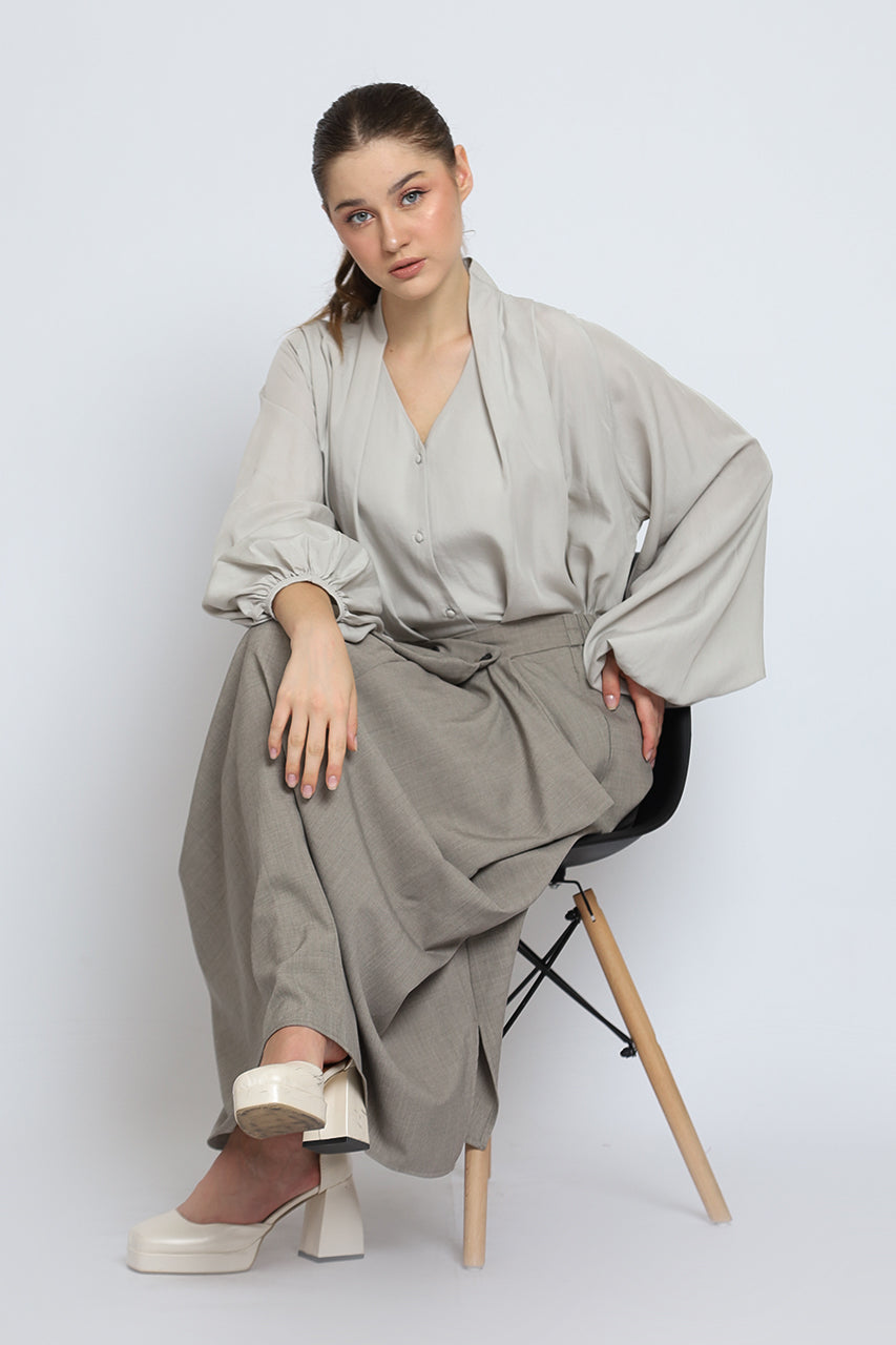 Bloom et Cotton Flowy Linen Top and Assymetrical Skirt