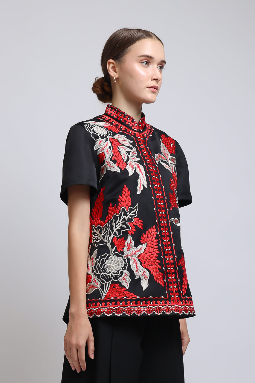 Bloom et Champs Red Oriental Embroidered Blouse/Alena Chiffon Pants