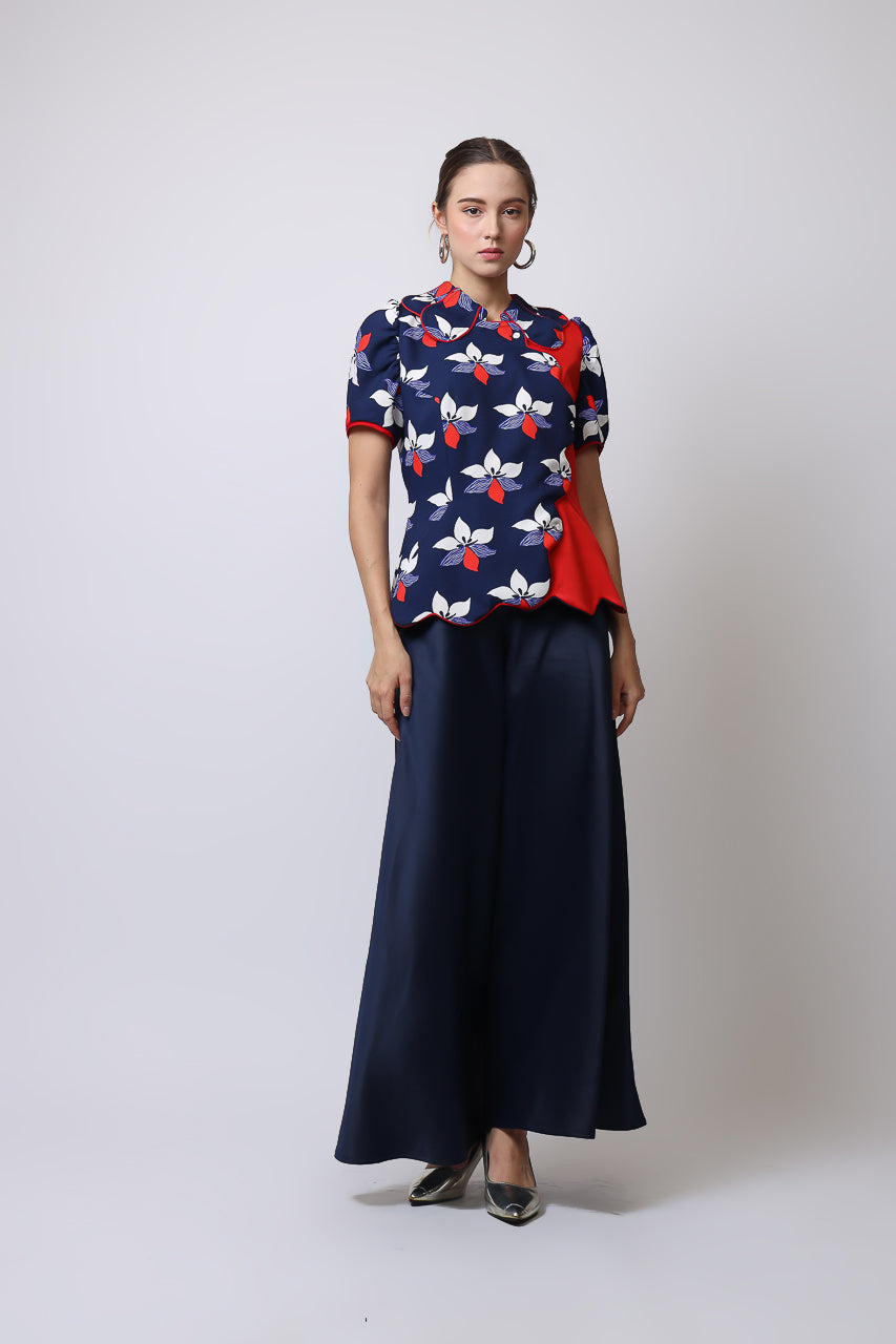 Bloom et Champs Scalloped Sakura Shirt