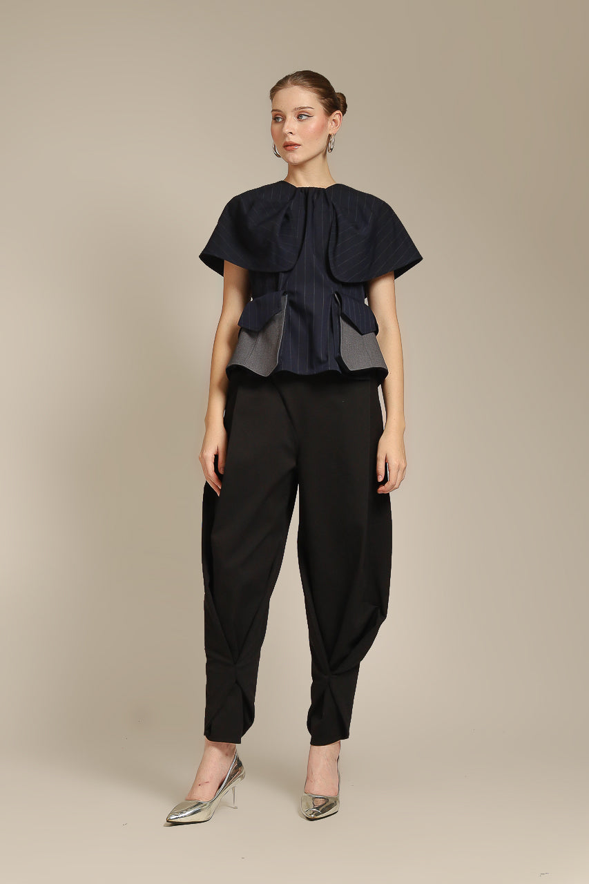 Bloom et Champs Love Navy Blouse