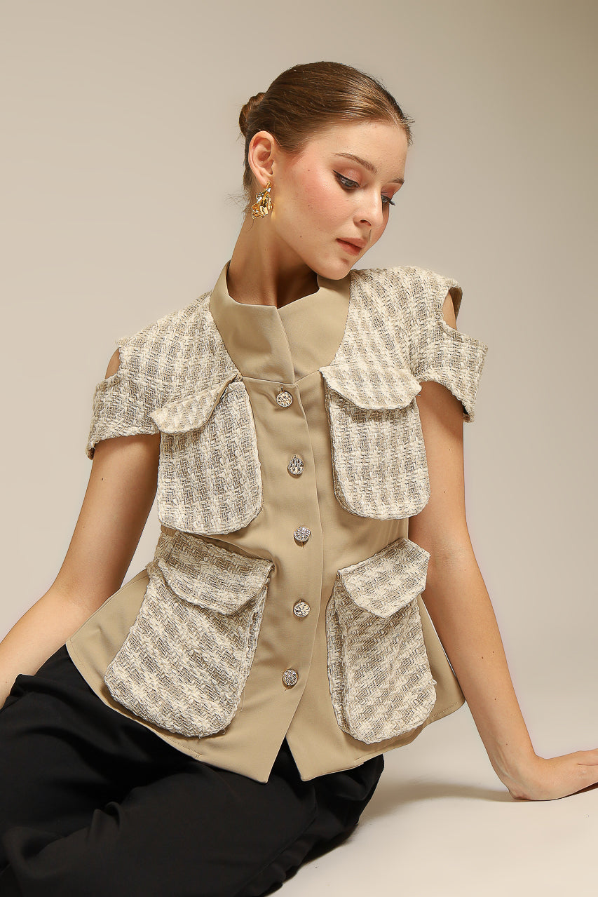 Bloom et Champs Pocket Tweed Blouse