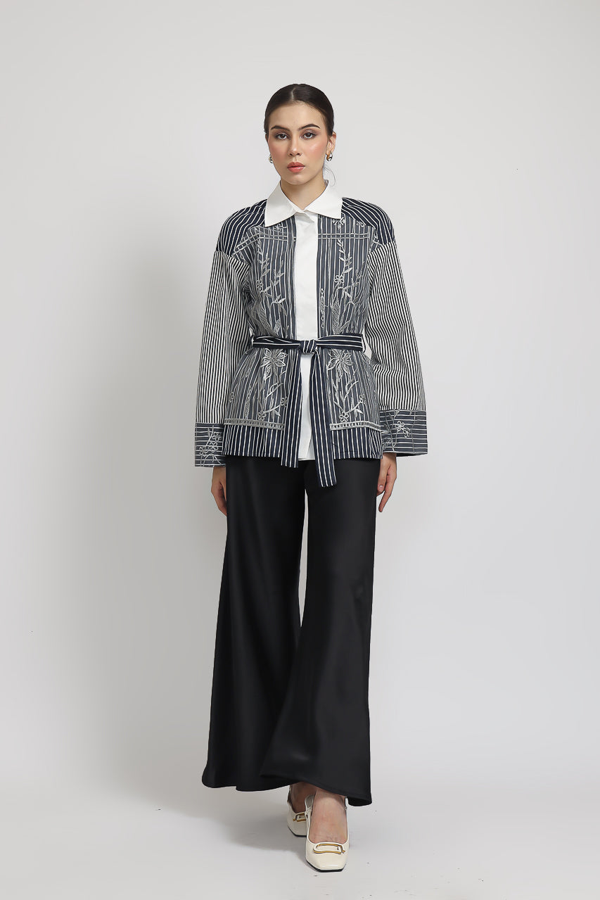Bloom et Champs Kemeja Tulle Abu Salur