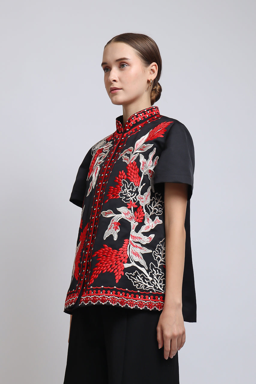 Bloom et Champs Red Oriental Embroidered Blouse/Alena Chiffon Pants