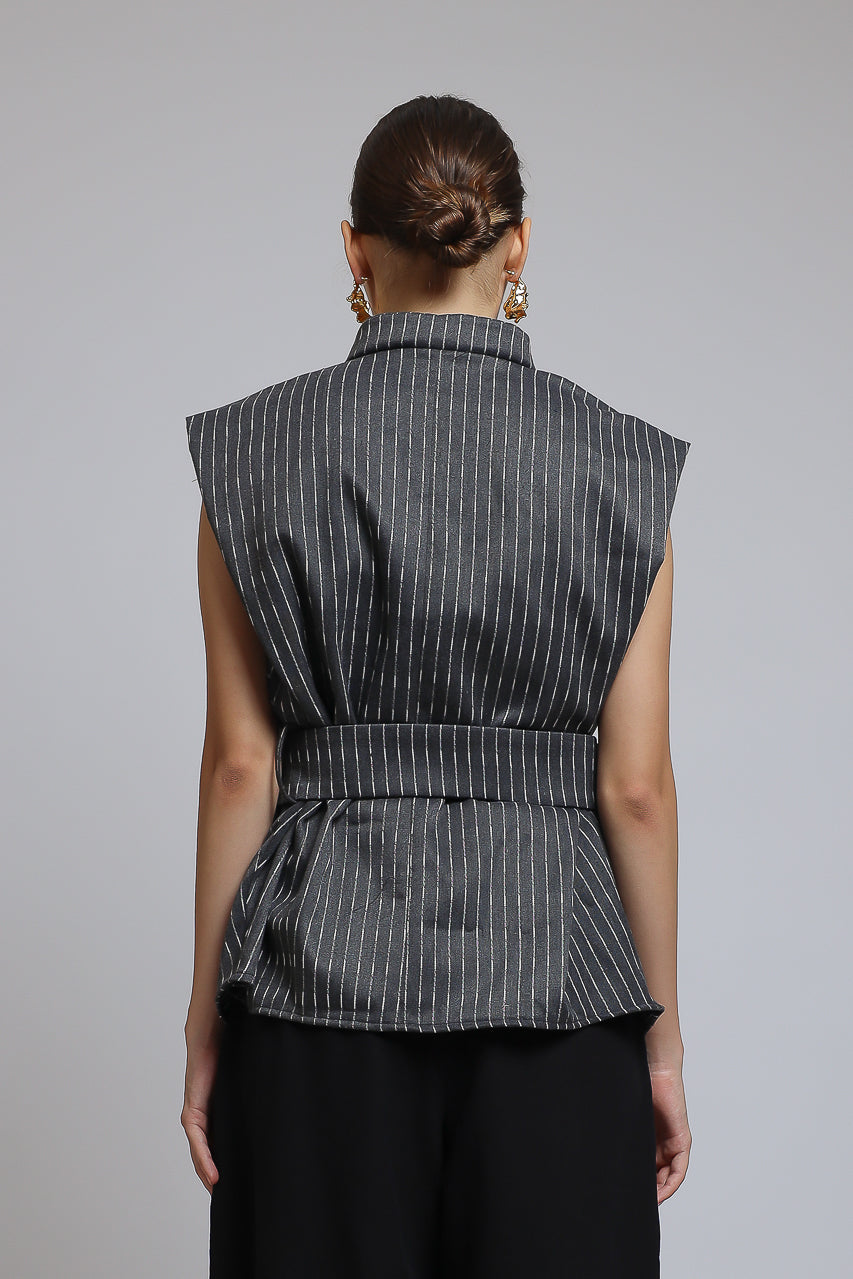 Bloom et Champs Grey Wool Vest Blouse