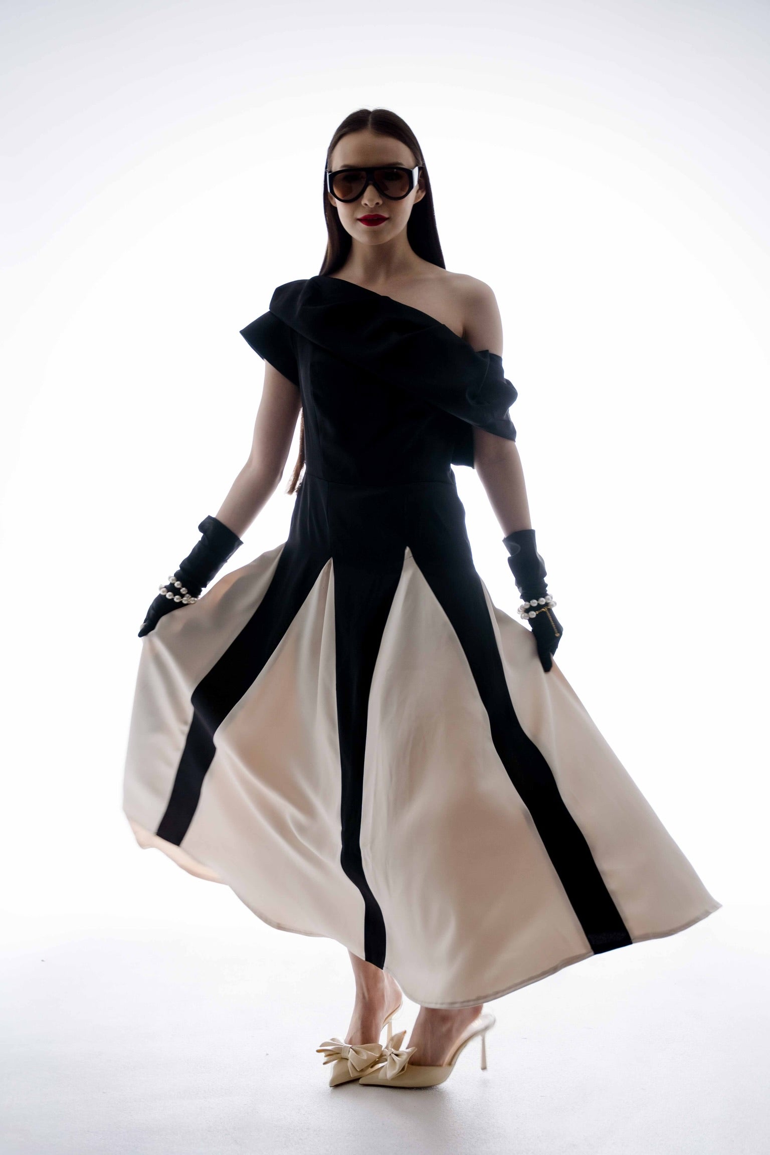 Bloom et Champs Scarlett Sabrina Dress