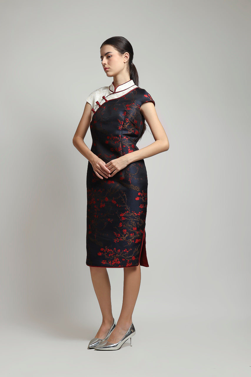 Bloom et Champs Dress Cheongsam Tassel