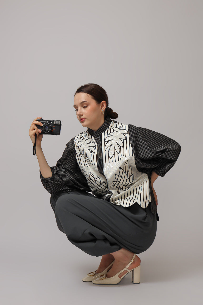 Bloom et Champs Kemeja Pinnacle / Celana Akira Panjang