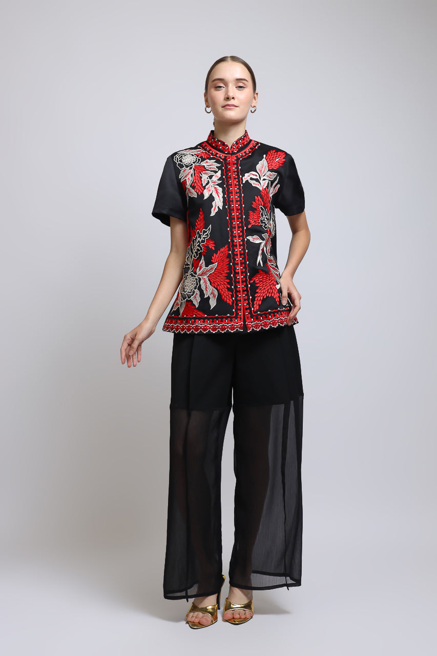 Bloom et Champs Red Oriental Embroidered Blouse/Alena Chiffon Pants