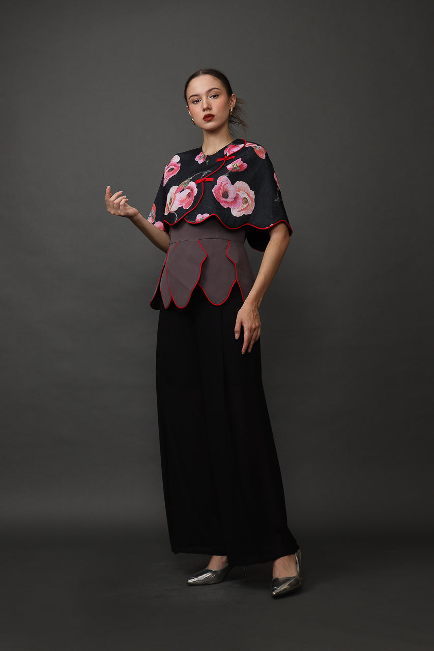 Bloom et Champs Ivanna Scalloped Fuschia Blouse