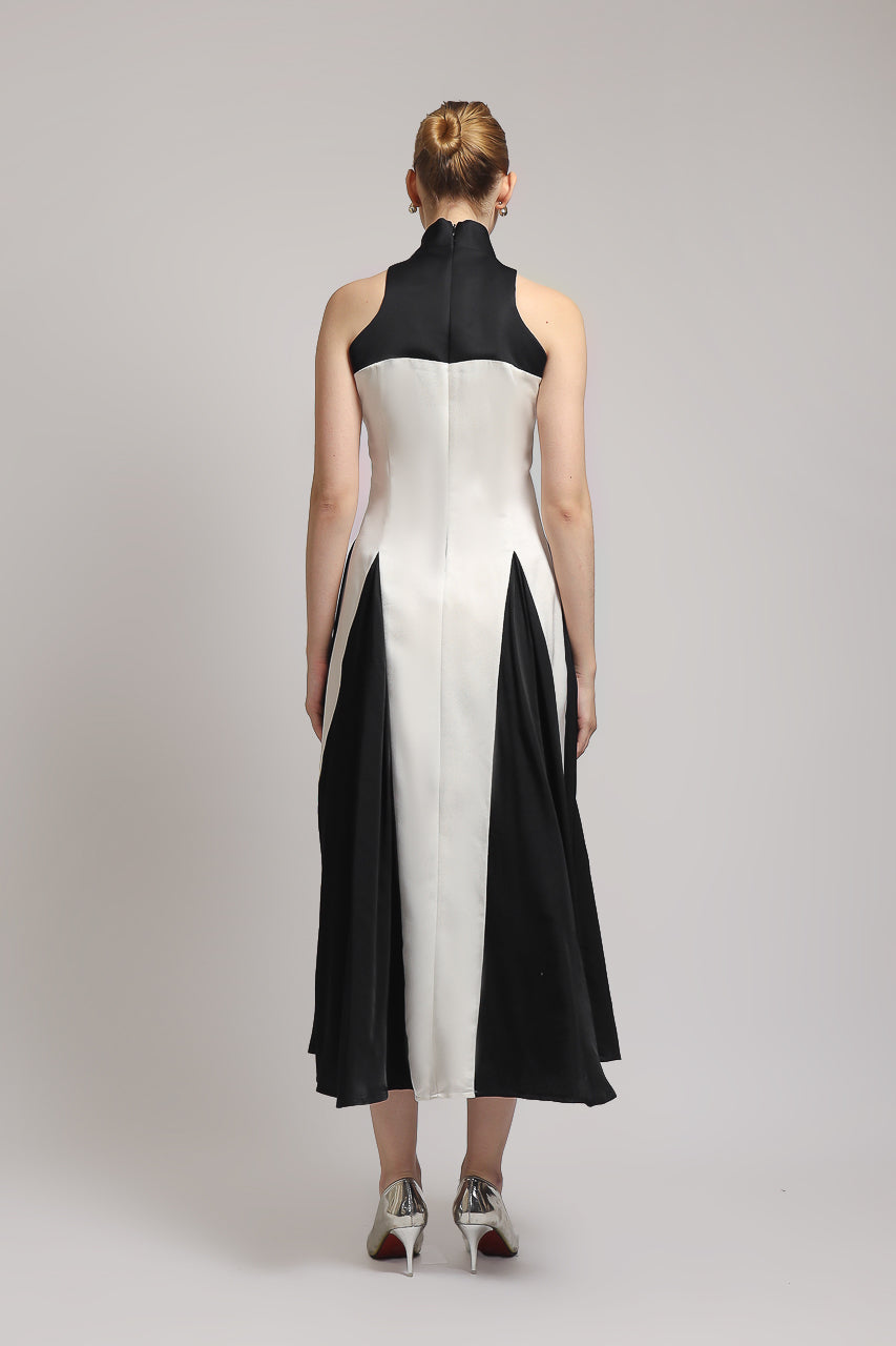 Bloom et Champs Scarlet Monochrome Dress