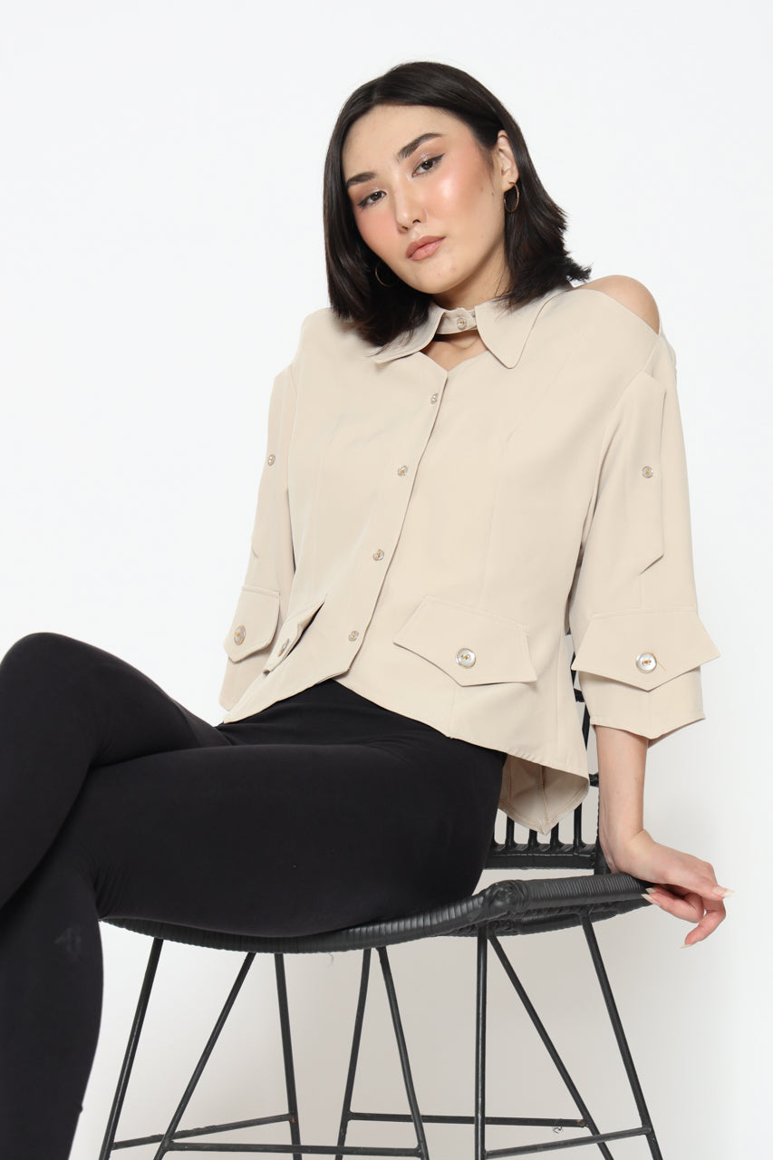 Bloom et Champs Shoulder Slit Shirt