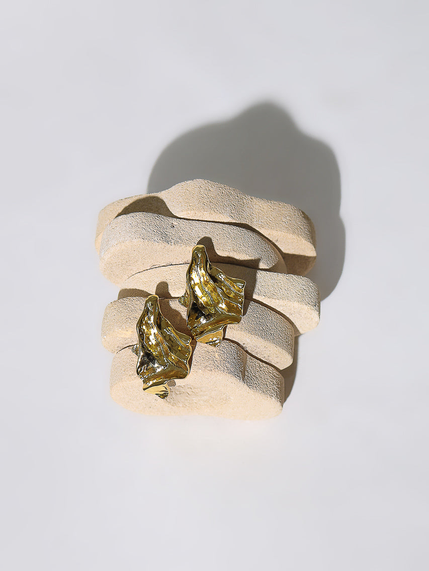 Bloom Metal Gold Earrings