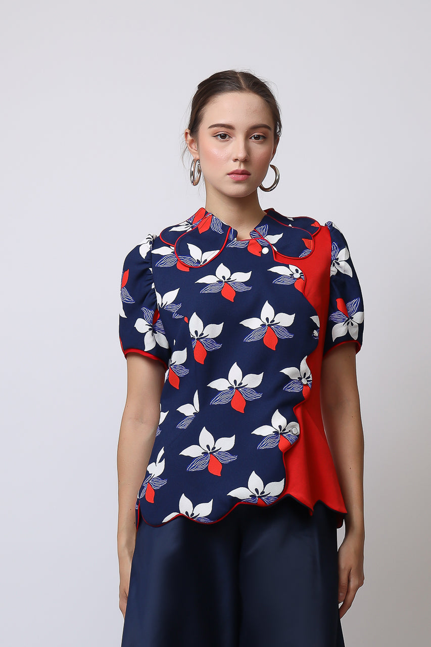 Bloom et Champs Scalloped Sakura Shirt