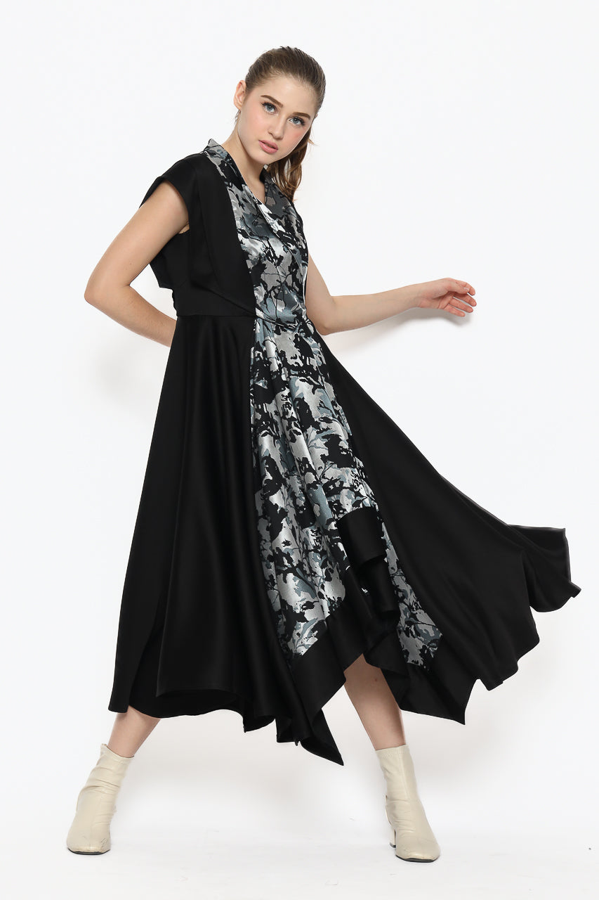 Bloom et Champs Dress Bunga Silver