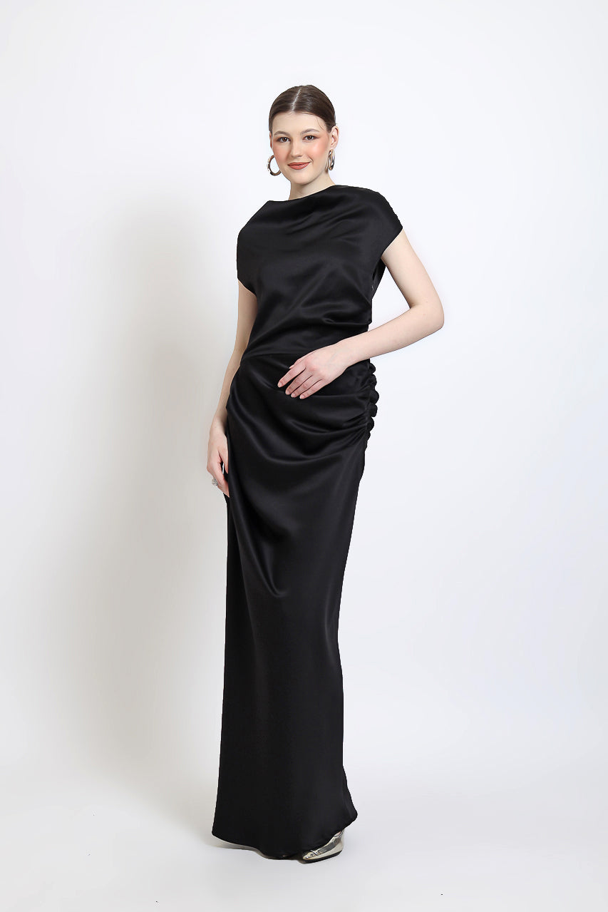 Bloom et Champs Cowl Saten Dress