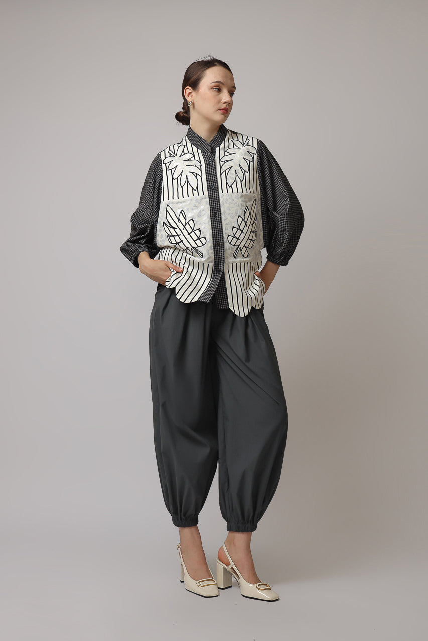 Bloom et Champs Kemeja Pinnacle / Celana Akira Panjang