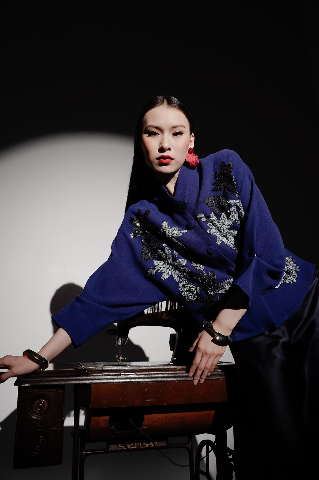 Bloom et Champs Blazer Payet Biru Elektrik