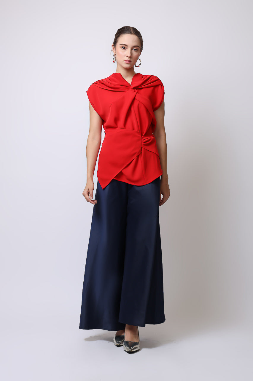 Bloom et Champs Top Knot Merah/Celana Saten Lebar Navy