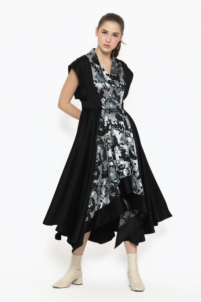 Bloom et Champs Dress Bunga Silver