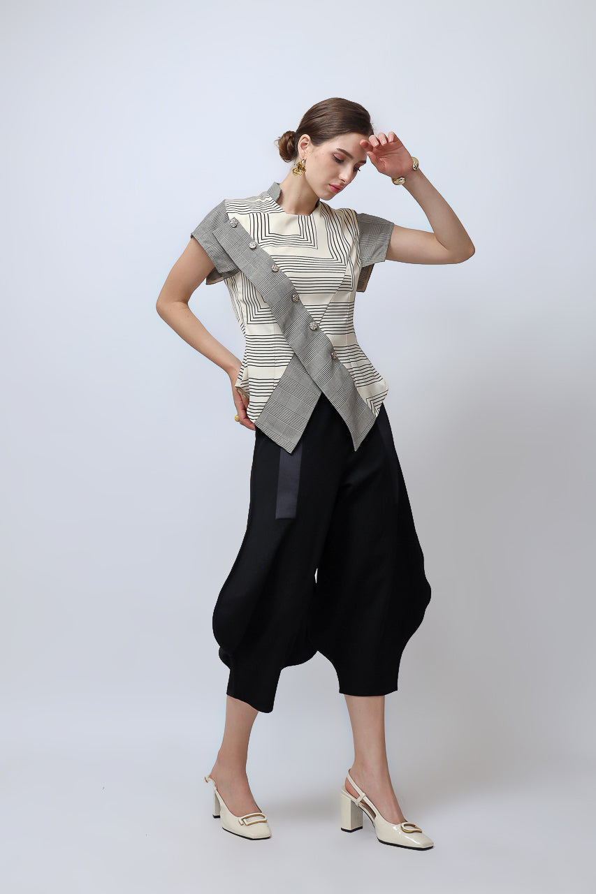 Bloom et Champs Linear Blouse