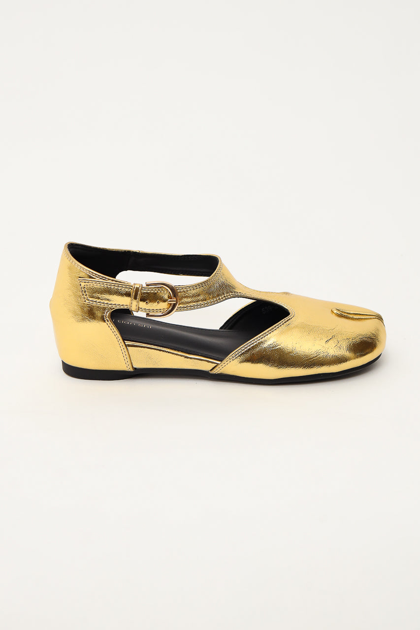 Bloom et Champs Gold Camel Toe Shoes