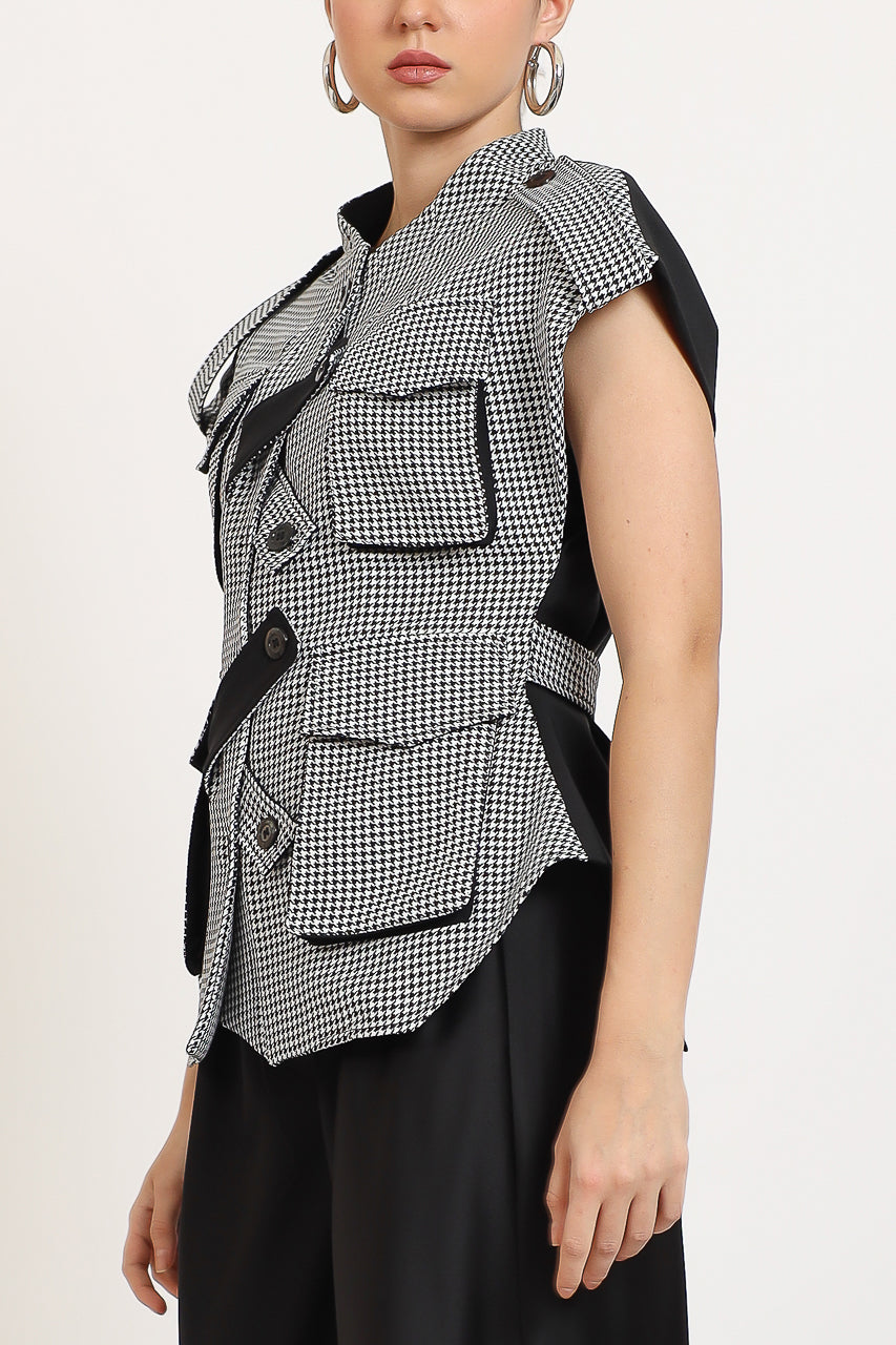 Bloom et Champs Safari Checkered Monochrome Top/Celana Ruffle Hem Pants