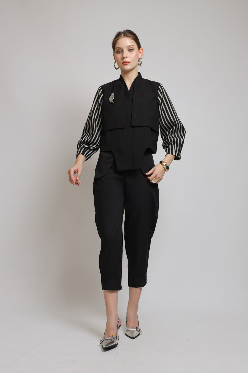 Bloom et Champs AK Blazer Double Brooch