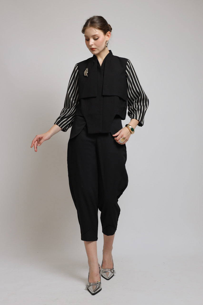 Bloom et Champs AK Blazer Double Brooch