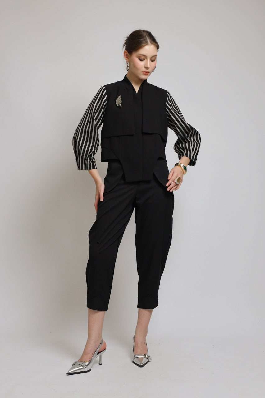 Bloom et Champs AK Blazer Double Brooch