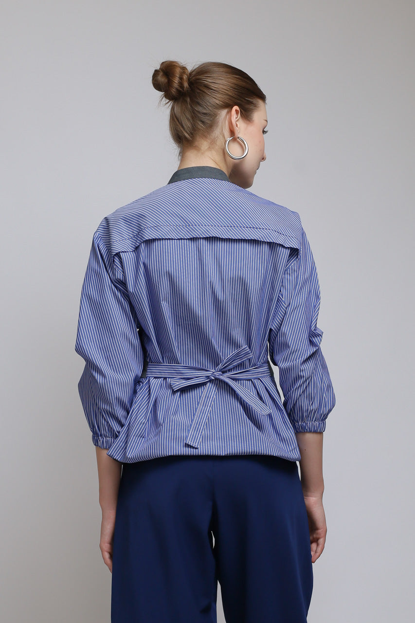 Bloom et Champs Kemeja AK Salur