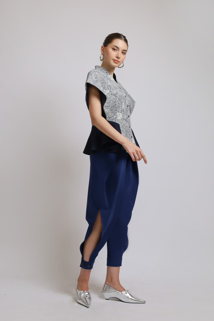 Bloom et Champs Coral Tassel Blouse