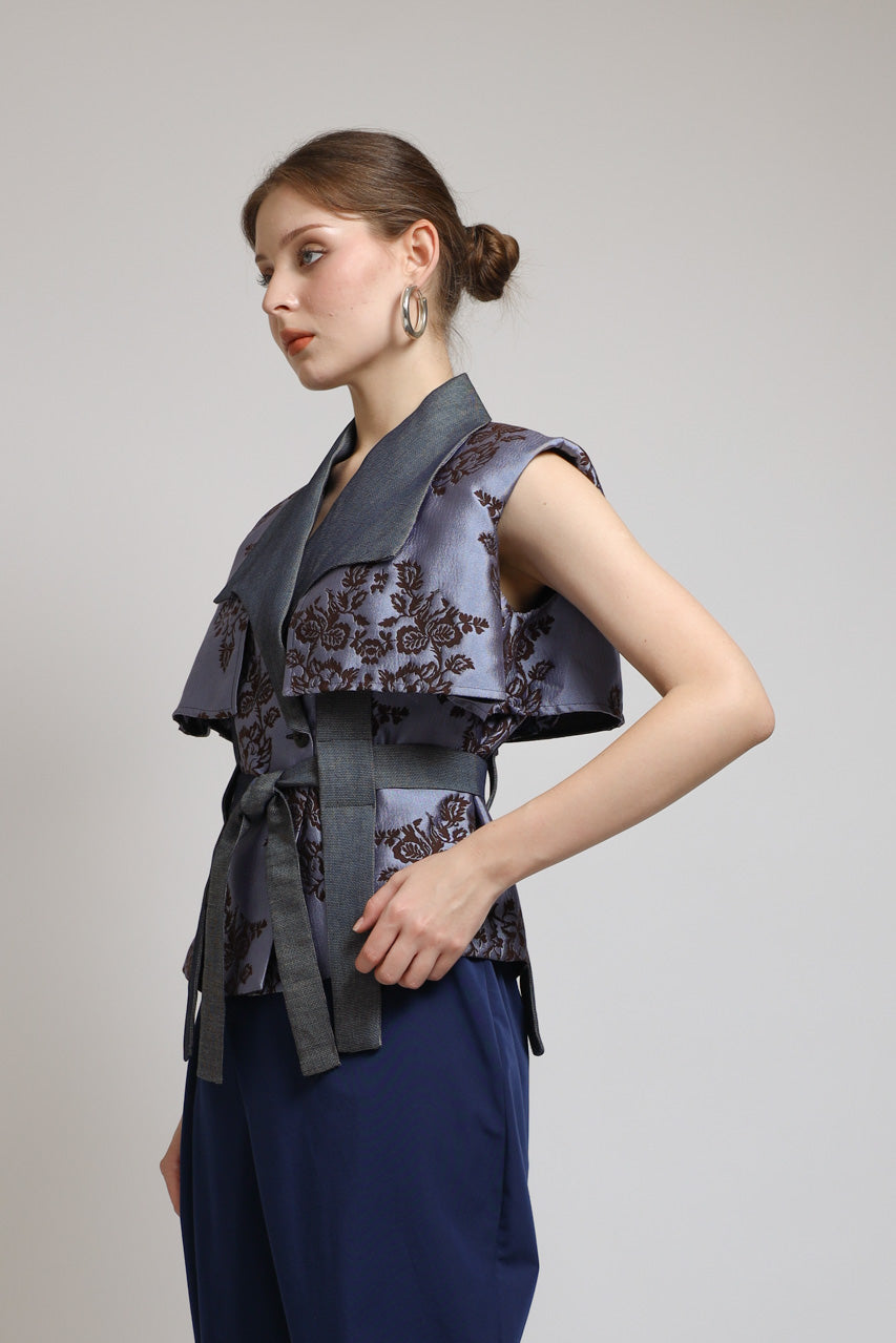 Bloom et Champs ACK Jacquard Blouse