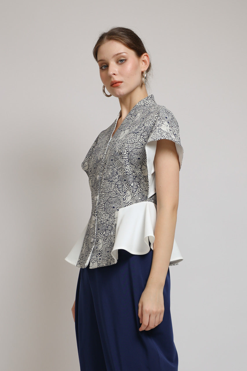 Bloom et Champs Coral Tassel Blouse
