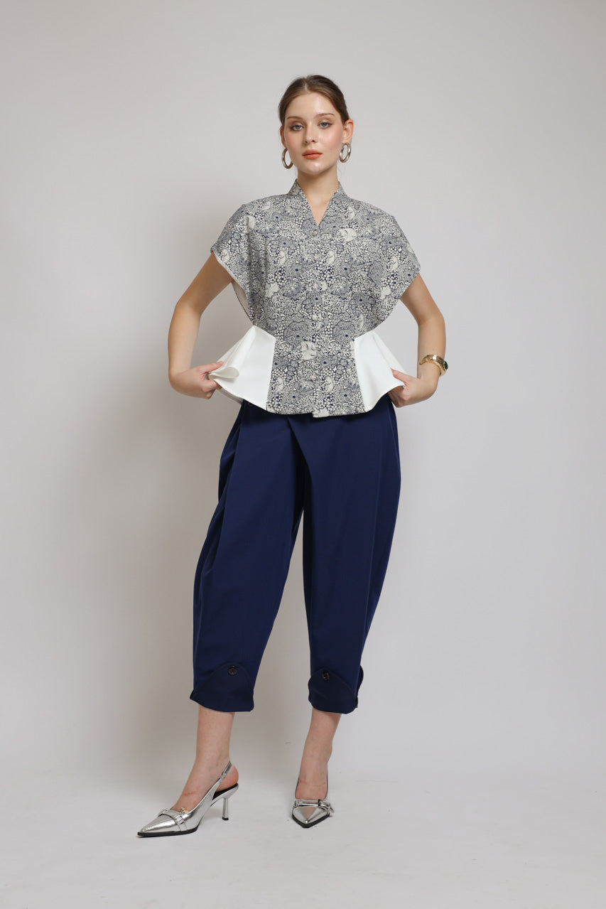 Bloom et Champs Coral Tassel Blouse