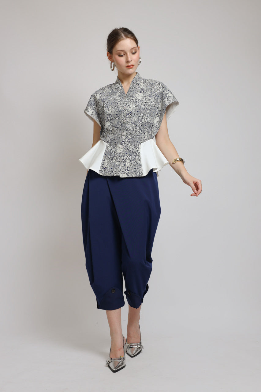 Bloom et Champs Coral Tassel Blouse