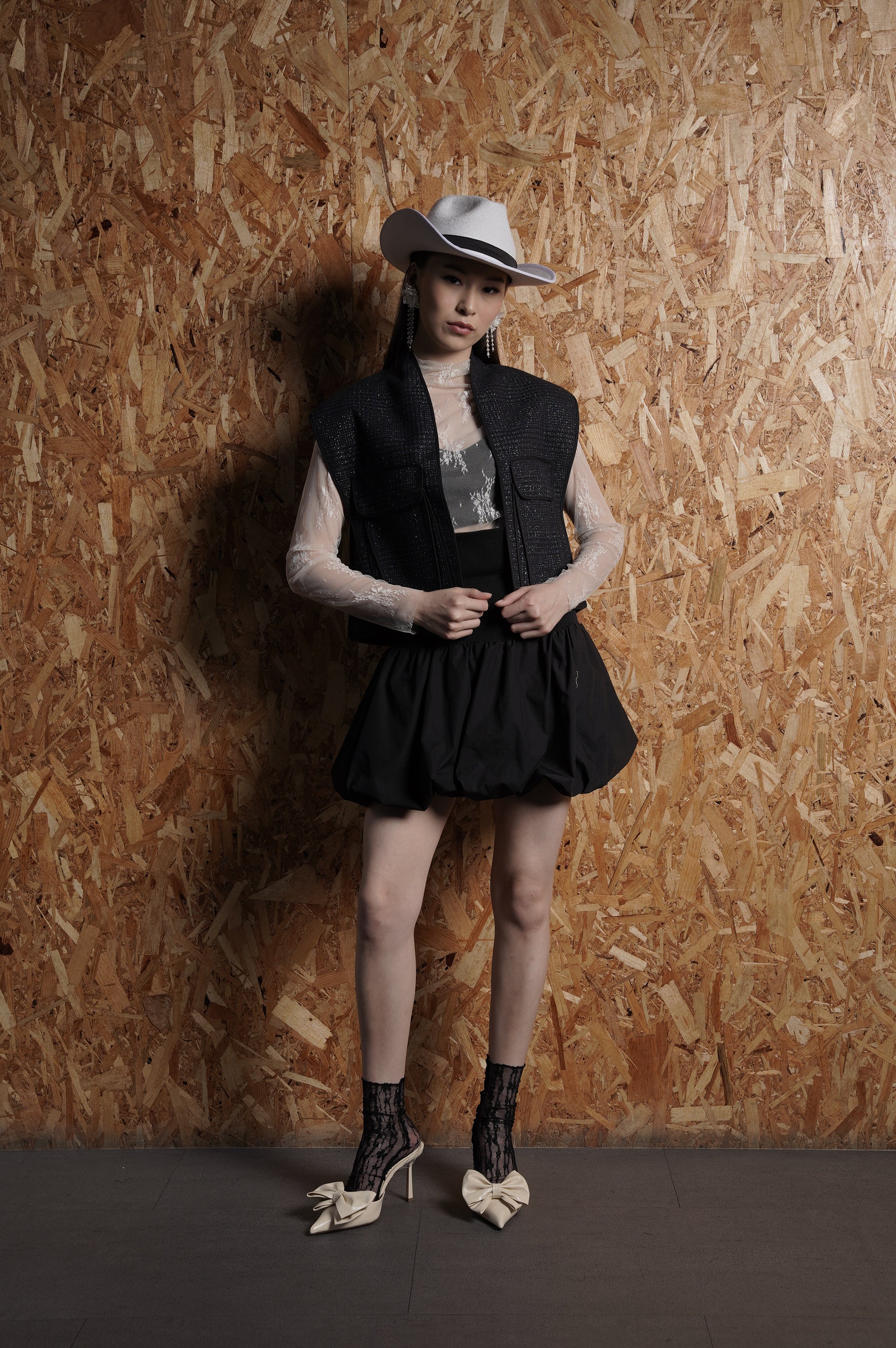 Bloom et Champs Outer Kaku Kantong Navy Silver