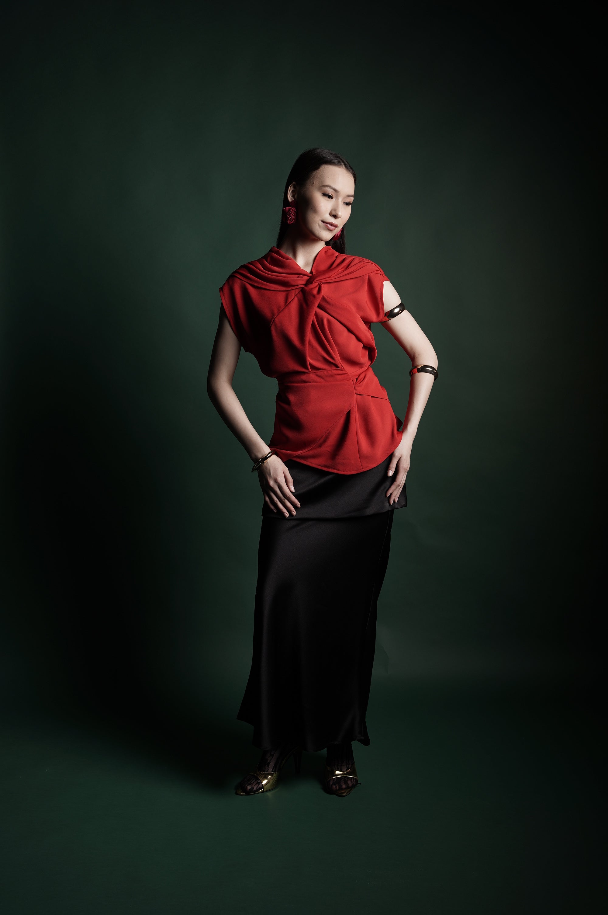 Bloom et Champs Red Knot Top/Saten Obi Skirt in Black