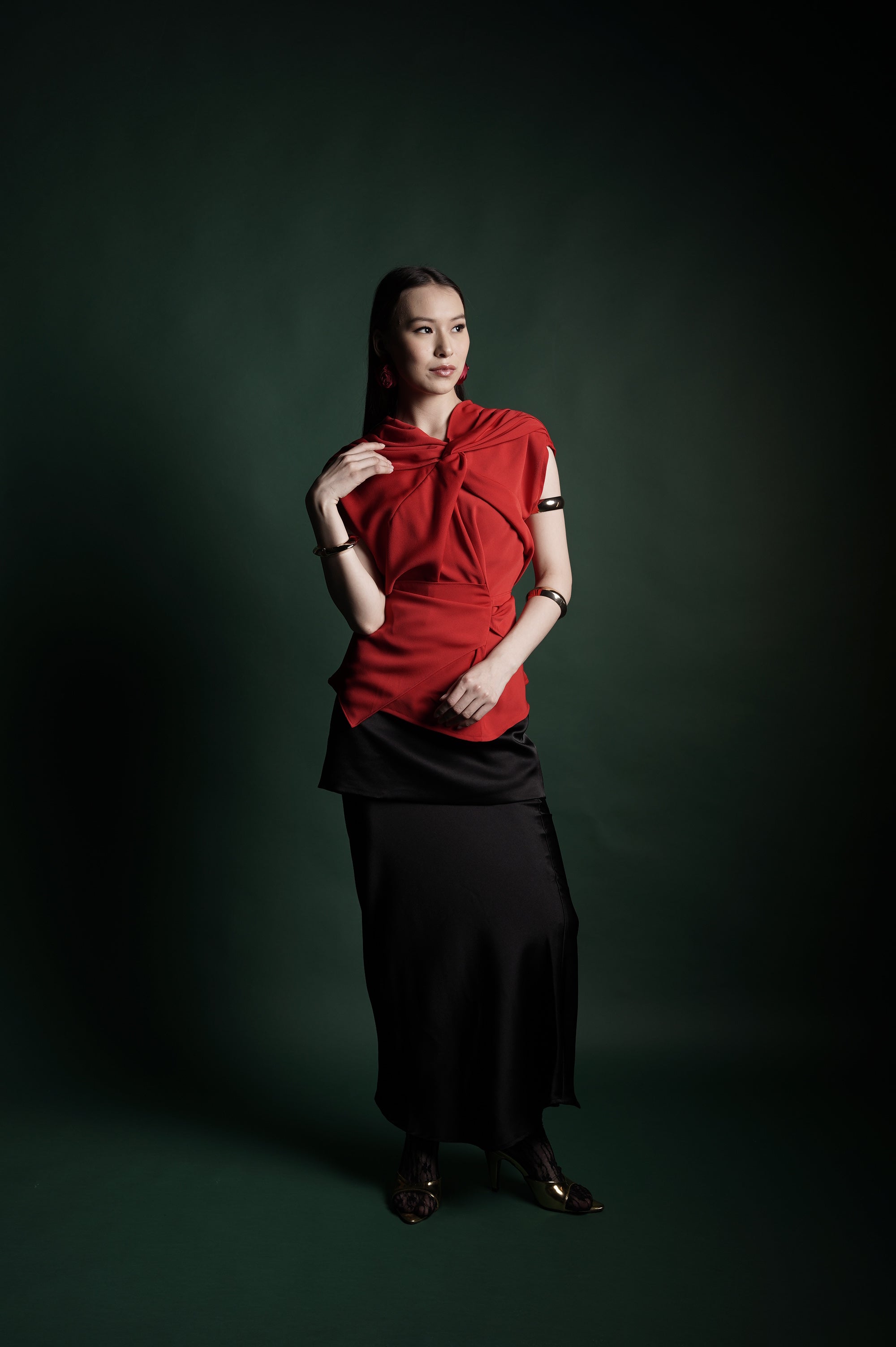 Bloom et Champs Red Knot Top/Saten Obi Skirt in Black