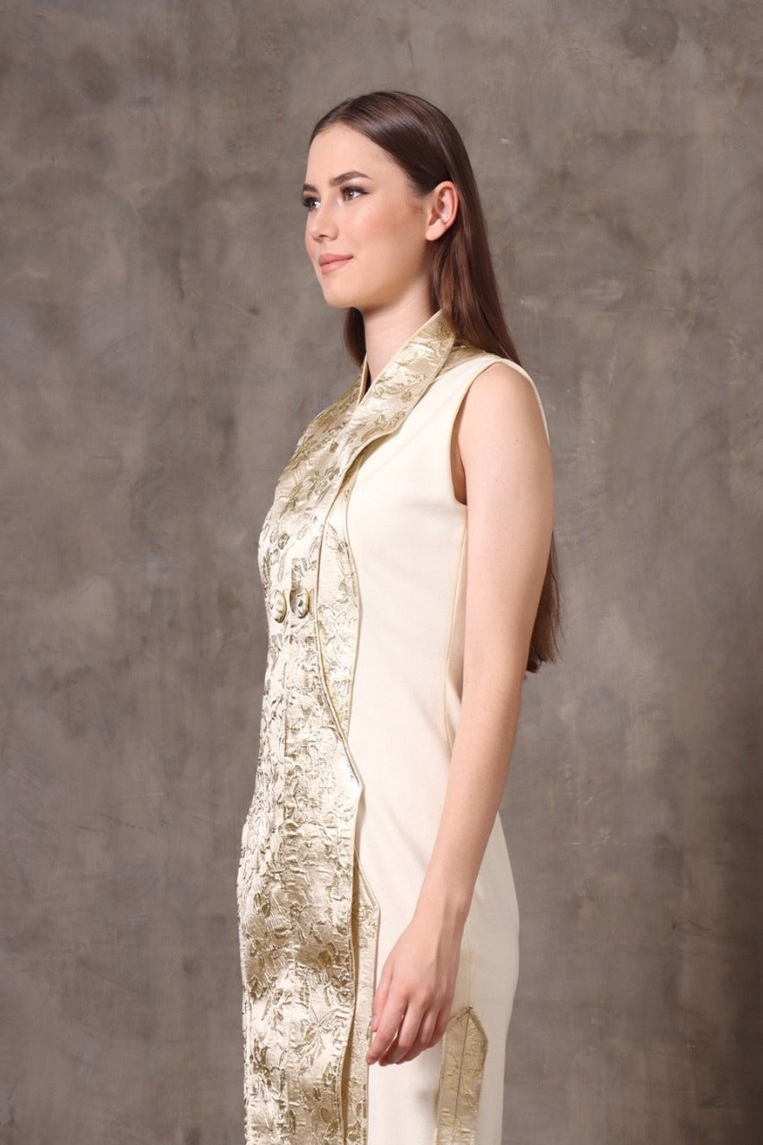 Bloom et Champs CNY Dress in Golden Accent