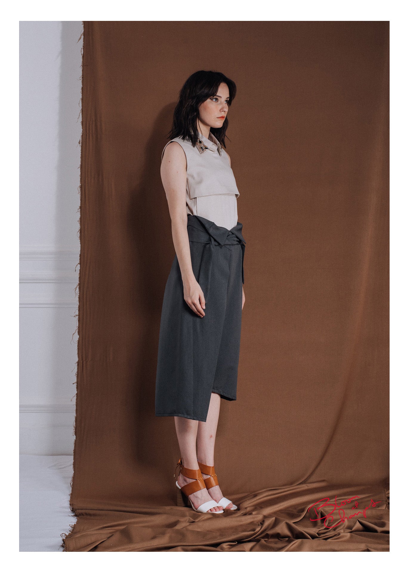 Hi Waist Grey Pants