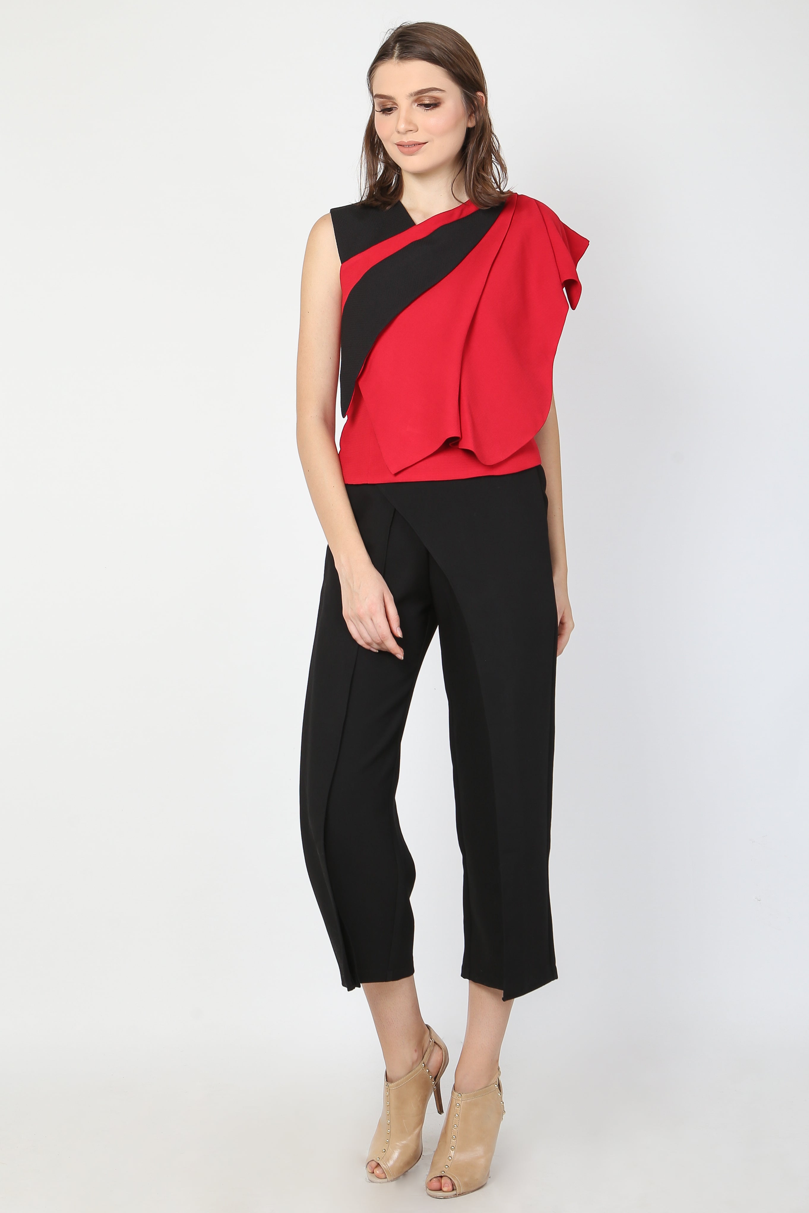 Top Set Merah